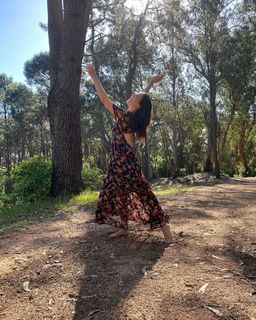 Natalia Oreiro feet photo thumbnail