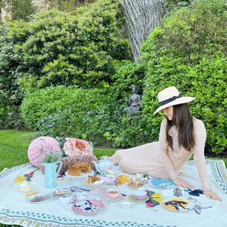 Natalia Oreiro feet photo thumbnail