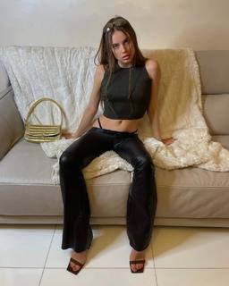 Xenia Tchoumitcheva feet photo thumbnail