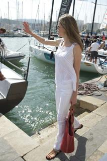 Queen Letizia of Spain feet photo thumbnail