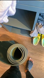 Karrueche Tran feet photo thumbnail