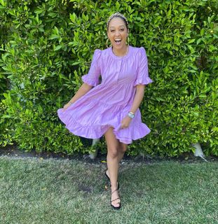 Tia Mowry feet photo thumbnail