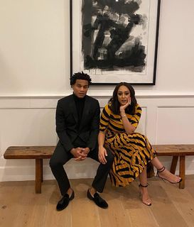 Tia Mowry feet photo thumbnail