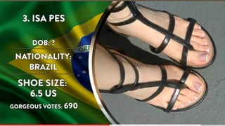 Isa Pes feet photo thumbnail