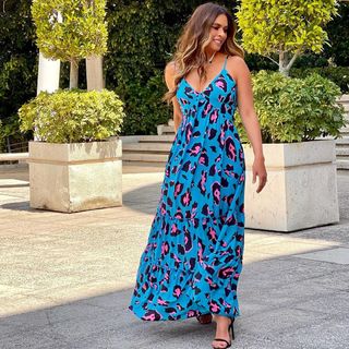 Galilea Montijo feet photo thumbnail