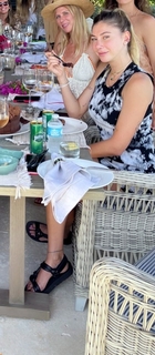 Seyma Subasi feet photo thumbnail