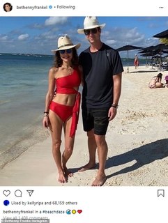 Bethenny Frankel feet photo thumbnail