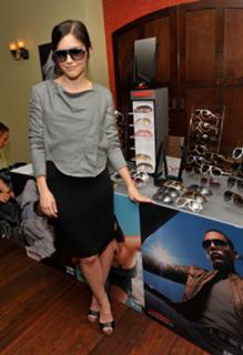 Sophia Bush feet photo thumbnail