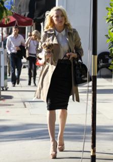 Amber Heard feet photo thumbnail