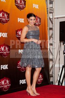 Jordin Sparks feet photo thumbnail