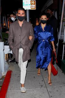 Eva Longoria feet photo thumbnail