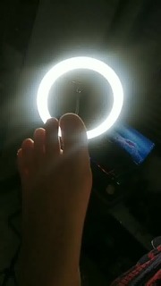 Isa Pes feet photo thumbnail