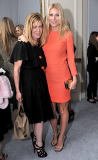 Gwyneth Paltrow feet photo thumbnail