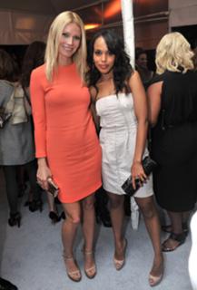 Gwyneth Paltrow feet photo thumbnail
