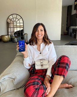 Caterina Balivo feet photo thumbnail