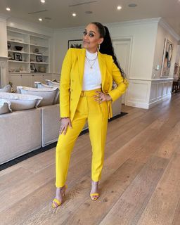 Tia Mowry feet photo thumbnail