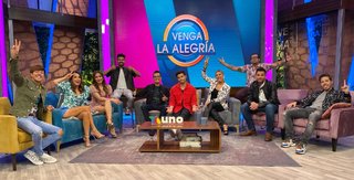 Laura González feet photo thumbnail