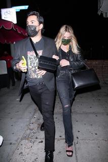 Ashley Benson feet photo thumbnail