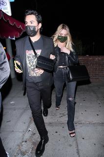 Ashley Benson feet photo thumbnail