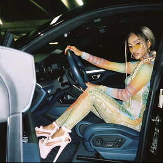 Karrueche Tran feet photo thumbnail