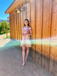 Lily Collins feet photo thumbnail