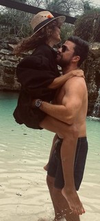 Juliana Paes feet photo thumbnail