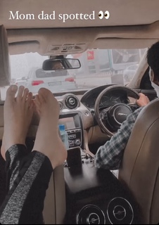 Jannat Zubair Rahmani feet photo thumbnail
