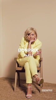 Malgorzata Kozuchowska feet photo thumbnail