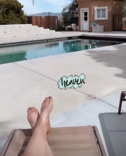 Tiffany Alvord feet photo thumbnail