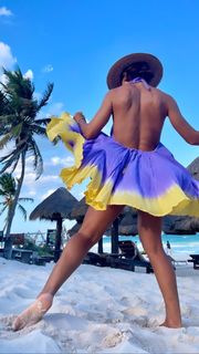 Juliana Paes feet photo thumbnail