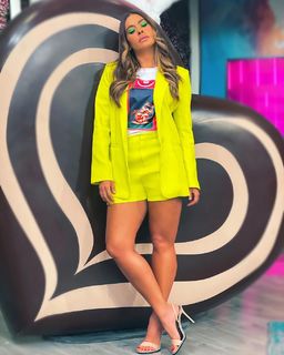 Galilea Montijo feet photo thumbnail