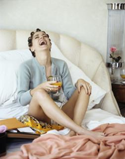 Sharon Stone feet photo thumbnail