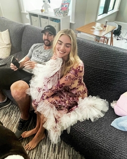 Kate Upton feet photo thumbnail