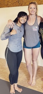 Michelle Waterson feet photo thumbnail