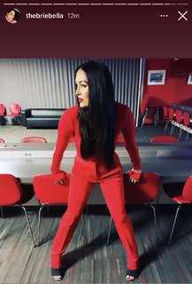 Brie Garcia feet photo thumbnail