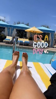 Francia Raisa feet photo thumbnail