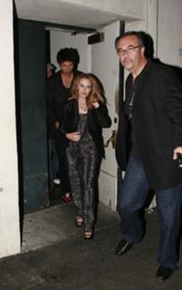 Kylie Minogue feet photo thumbnail