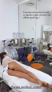 Cristina Buccino feet photo thumbnail