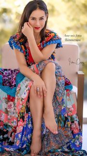 Claudia Lizaldi feet photo thumbnail