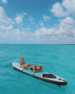 Jade Picon feet photo thumbnail