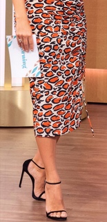 Holly Willoughby feet photo thumbnail