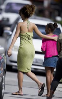 Rihanna feet photo thumbnail