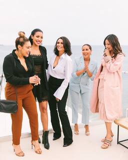 Jamie Chung feet photo thumbnail