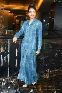 Kajal Aggarwal feet photo thumbnail