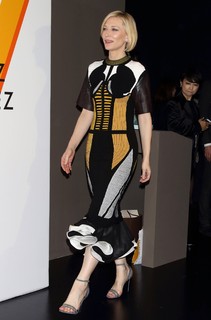 Cate Blanchett feet photo thumbnail