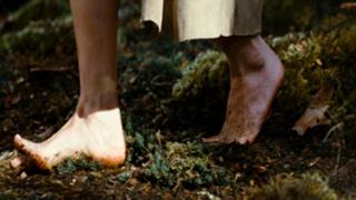 Naomi Watts feet photo thumbnail