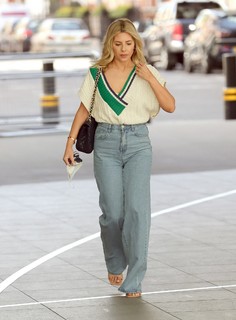 Mollie King feet photo thumbnail