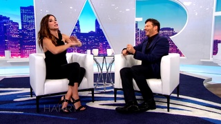 Sandra Bullock feet photo thumbnail