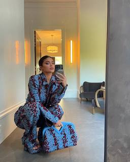 Kylie Jenner feet photo thumbnail