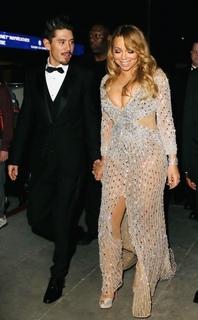 Mariah Carey feet photo thumbnail